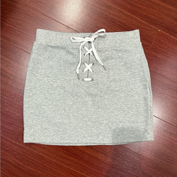 Forever 21 Light Gray Lace-Up Mini Skirt - Picture 1 of 3